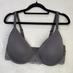 Adore Me 38DDD Gray Lace Underwire Bra Lined Full Coverage Support